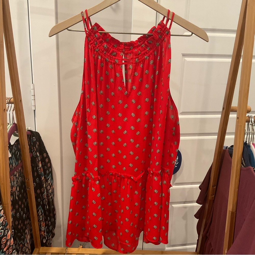 Loft Plus red floral high neck sleeveless blouse, top. Size 24